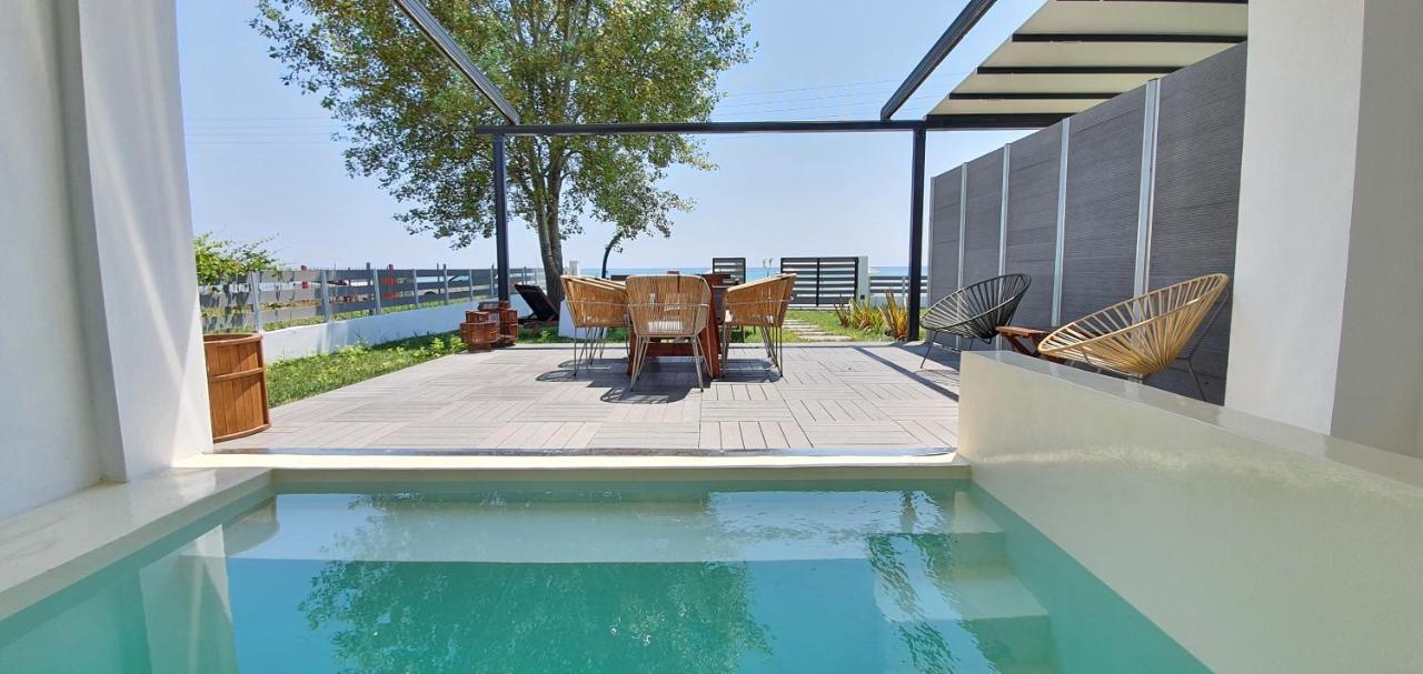 Thea Suites Nea Kallikrateia Dış mekan fotoğraf