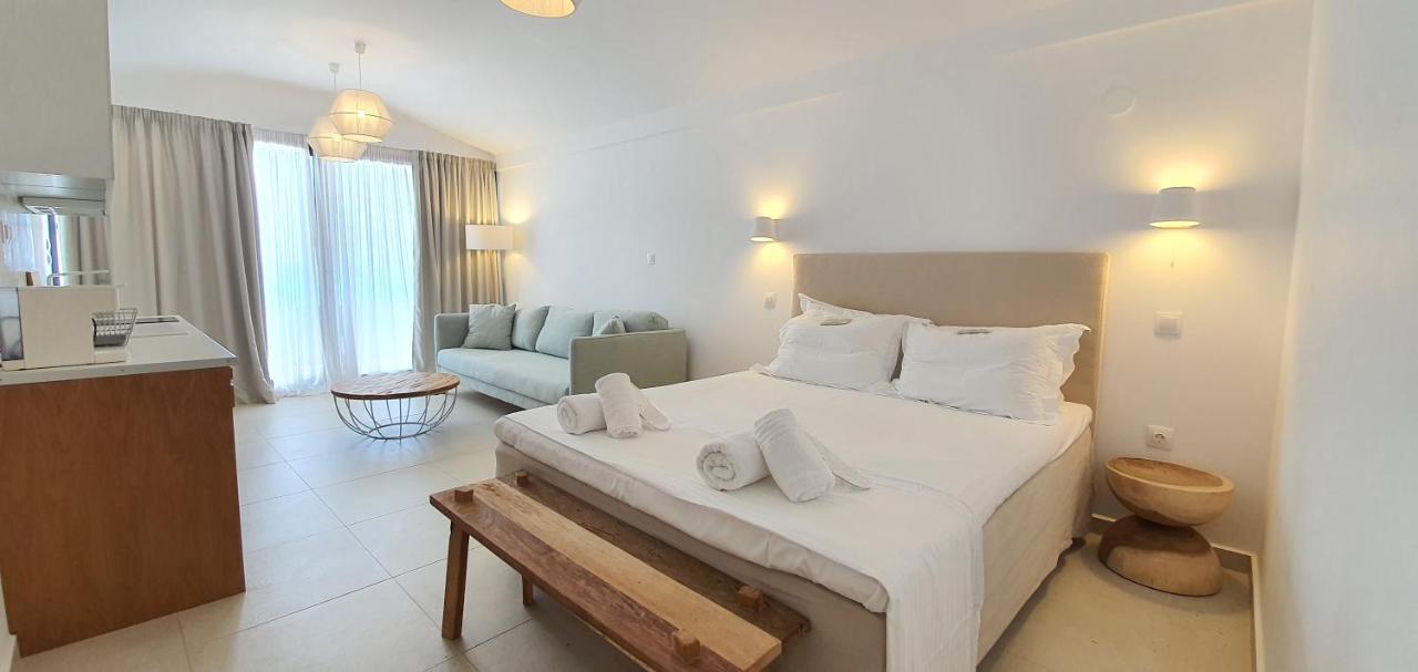 Thea Suites Nea Kallikrateia Dış mekan fotoğraf